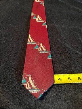 100% SILK MEN'S NECKTIE BURBERRY